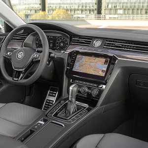 2019-Volkswagen-Arteon-164.jpg