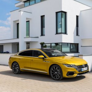 2019-Volkswagen-Arteon-117.jpg